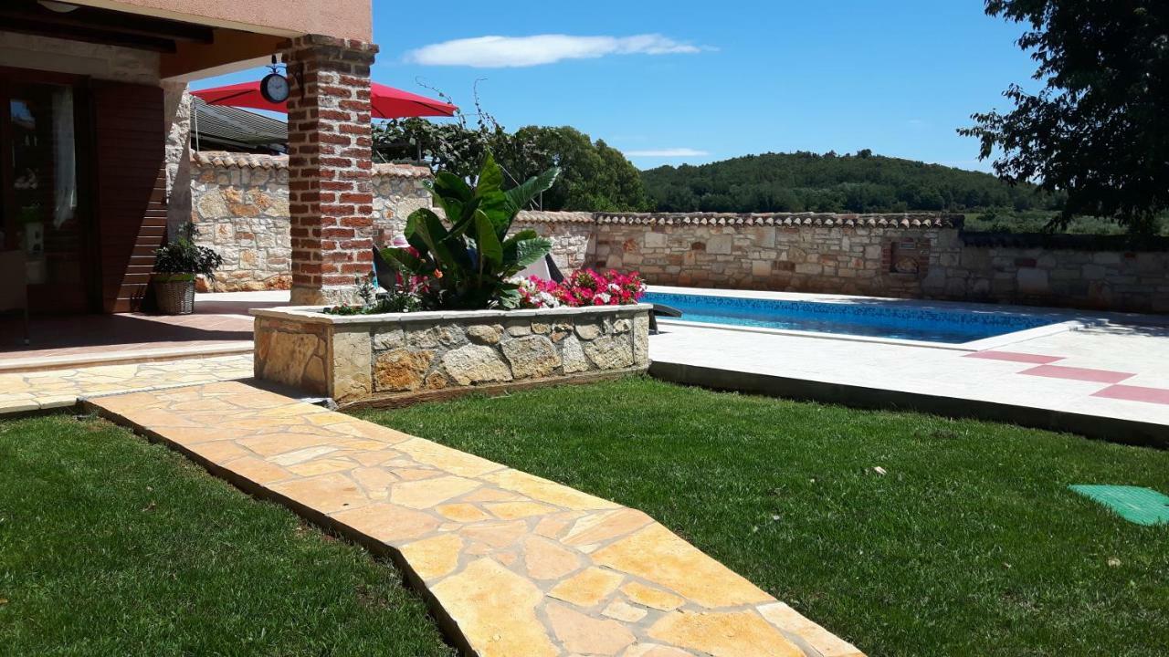 Porec Villa Luna With Pool المظهر الخارجي الصورة
