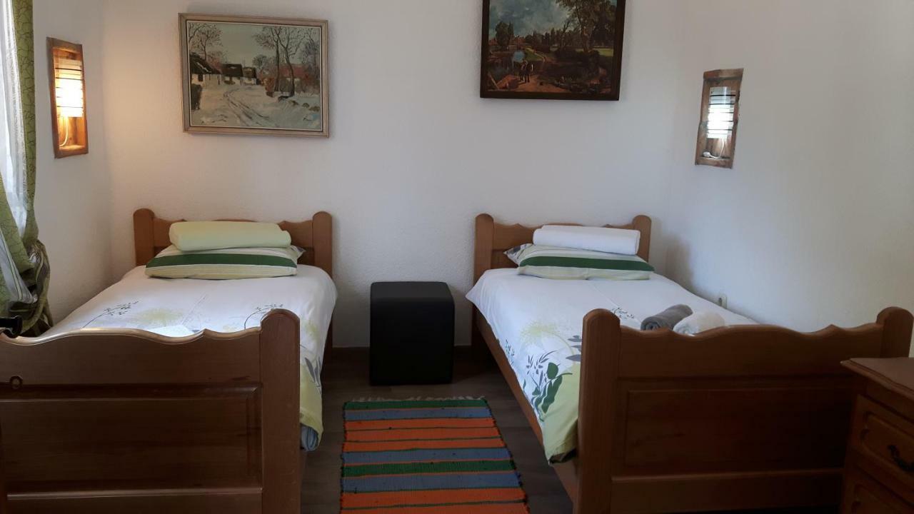 Porec Villa Luna With Pool المظهر الخارجي الصورة
